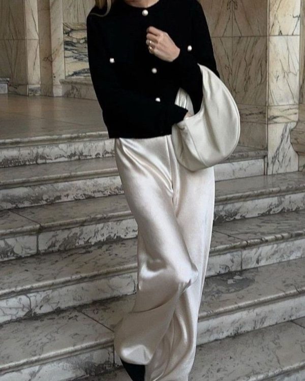 Брюки атласные молочные